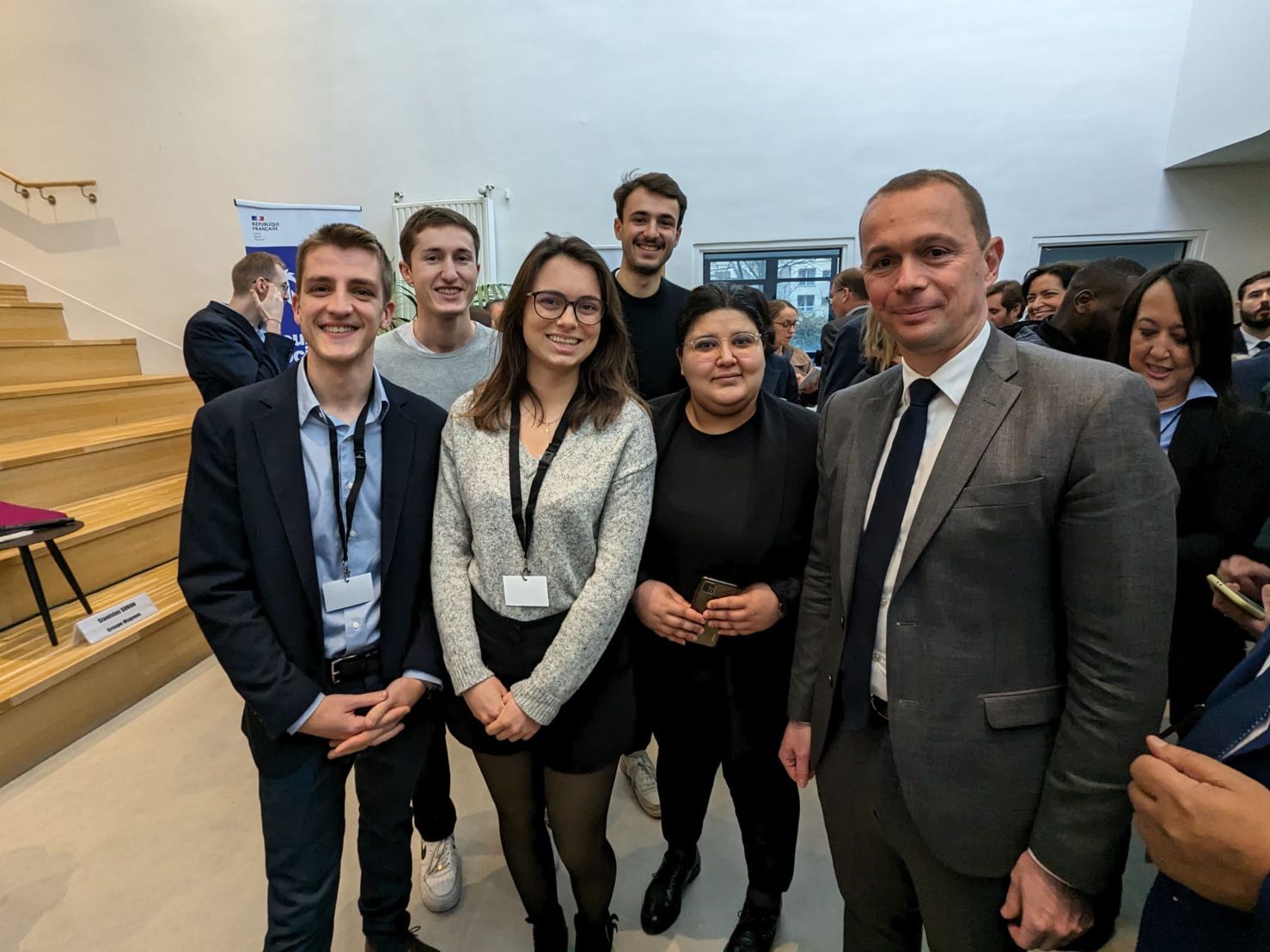 Rencontre exceptionnelle à La Turbine Cergy Pontoise avec Ministre du Travail