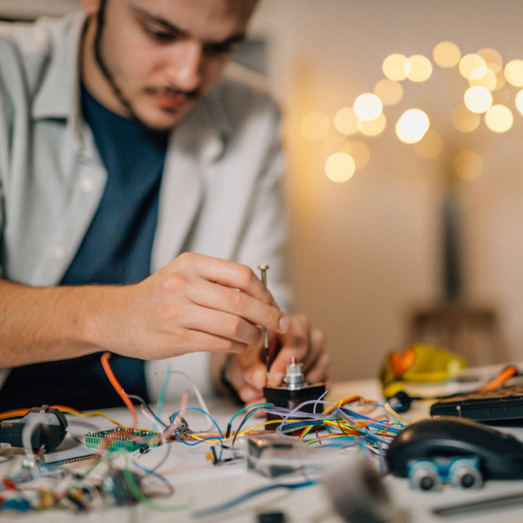 Protot’Up 2024-2025 : Un tremplin pour les étudiants entrepreneurs avec 45 000€ de prix à la clé !